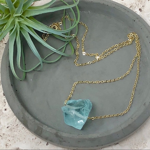 ❗️LAST❗️ Raw Aquamarine Quartz Crystal Necklace - Picture 5 of 8